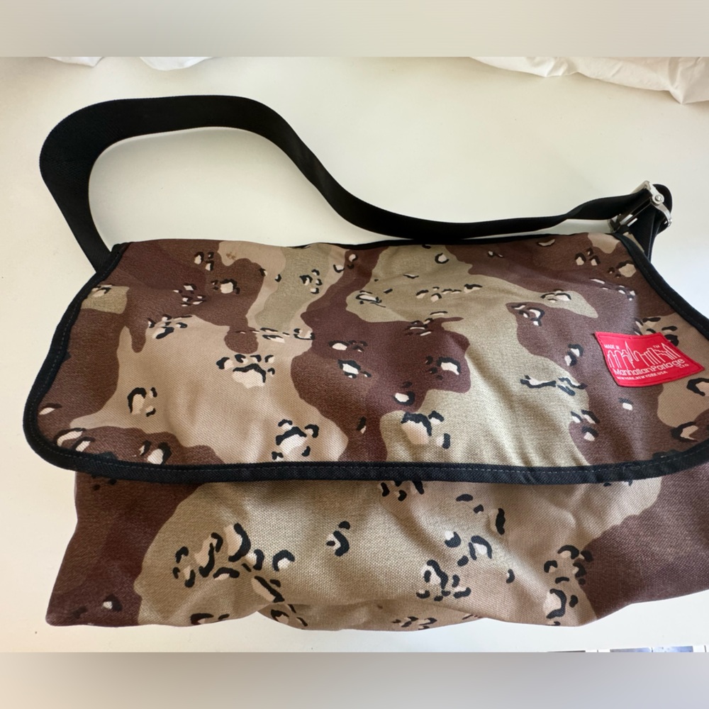 Manhattan Portage Brown Camo Messenger Bag c.2002